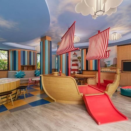 Four Points By Sheraton Phuket Patong Beach Resort Exteriér fotografie