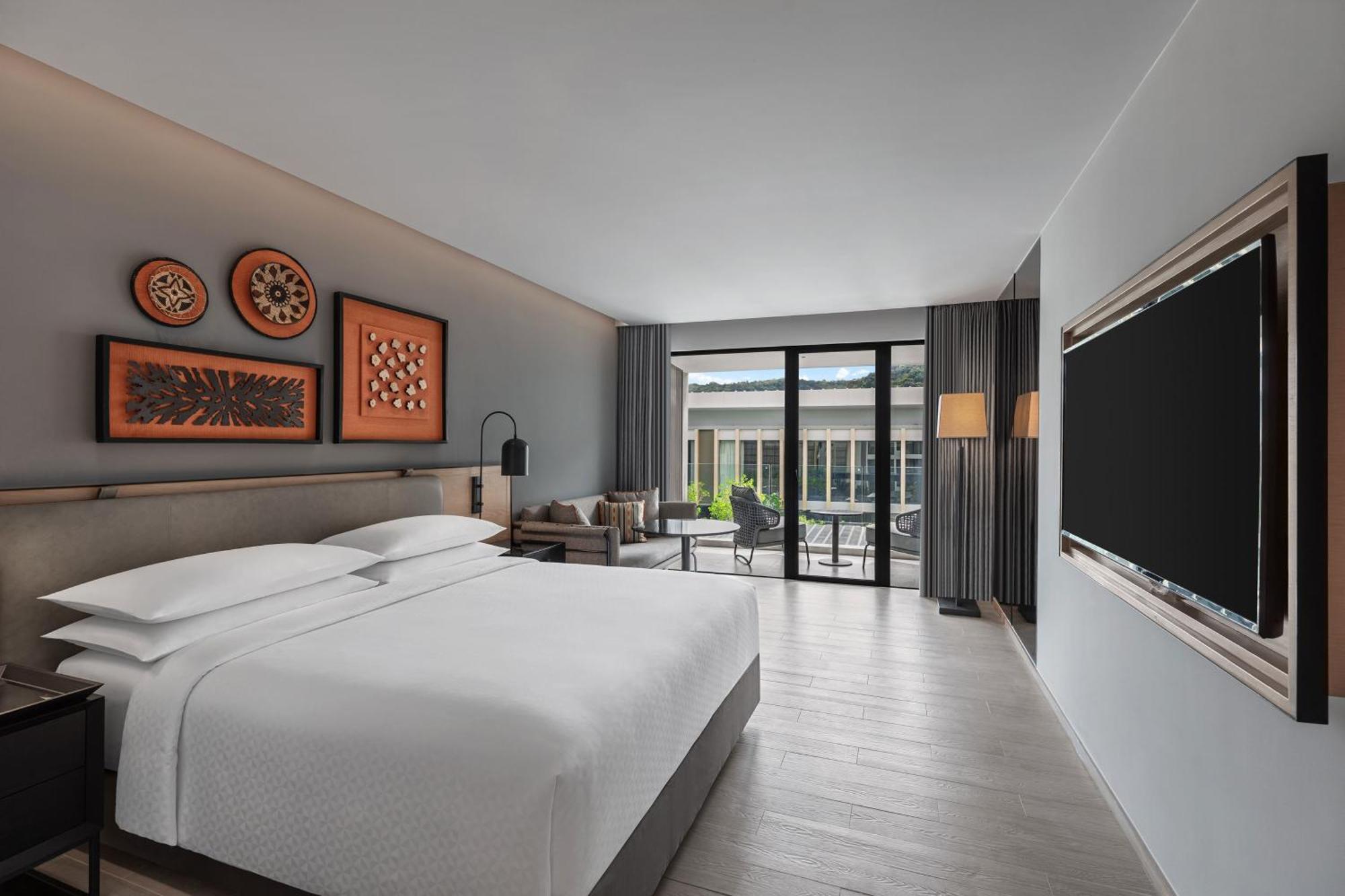 Four Points By Sheraton Phuket Patong Beach Resort Exteriér fotografie