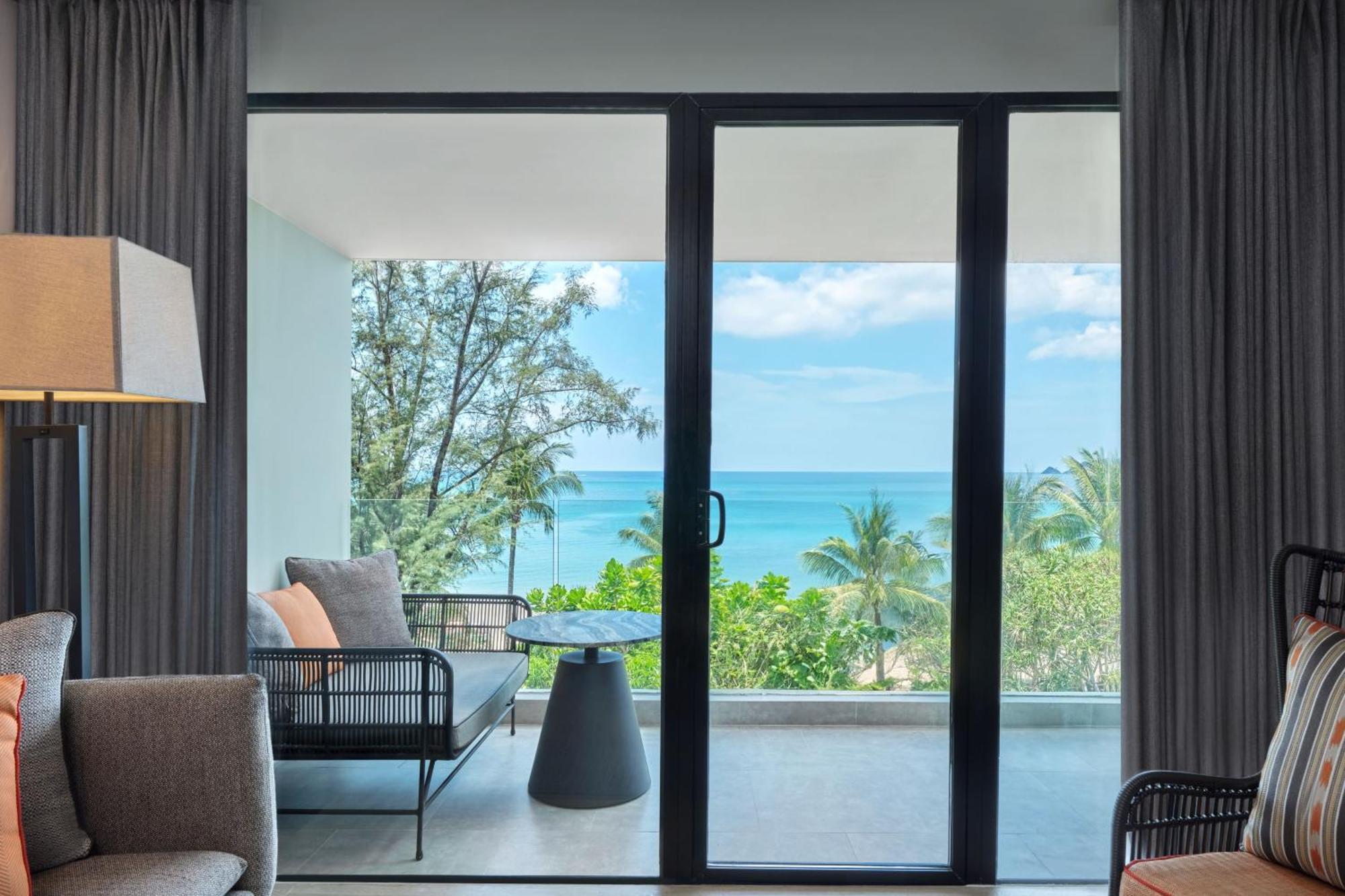 Four Points By Sheraton Phuket Patong Beach Resort Exteriér fotografie